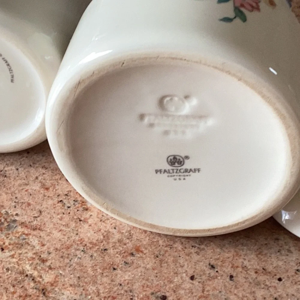 Pfaltzgraff vintage sugar